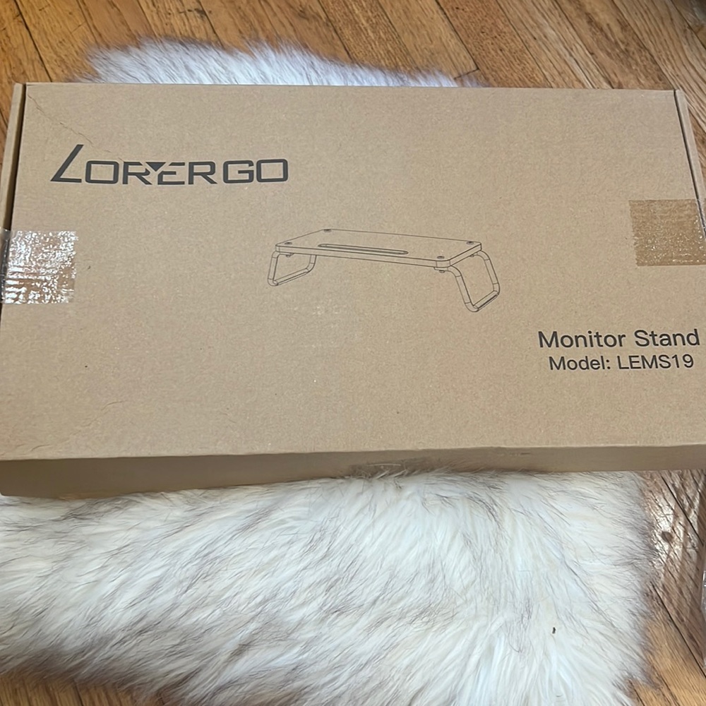 Lorergo Monitor Stand